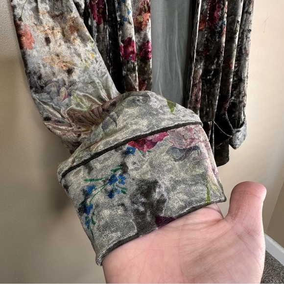 XCVI Floral Crushed Velvet Draping Cardigan. Boho Romantic whimsical fairy XS - Picture 6 of 11